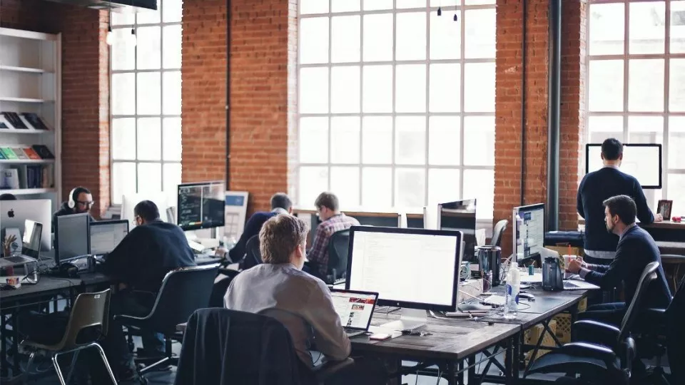 Как выбрать веб-студию в Суровикино по кейсам